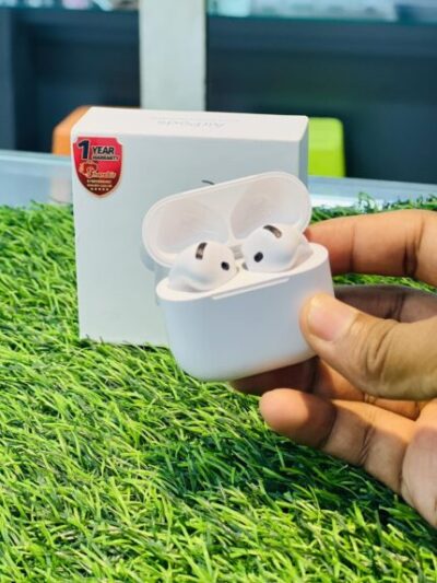 Apple AirPods(2nd gen) with Charging Case Bluetooth Headset - Image 2